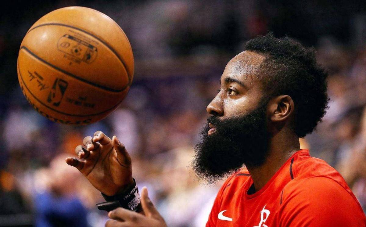 火箭客场擒下魔术，哈登全场分的简单介绍