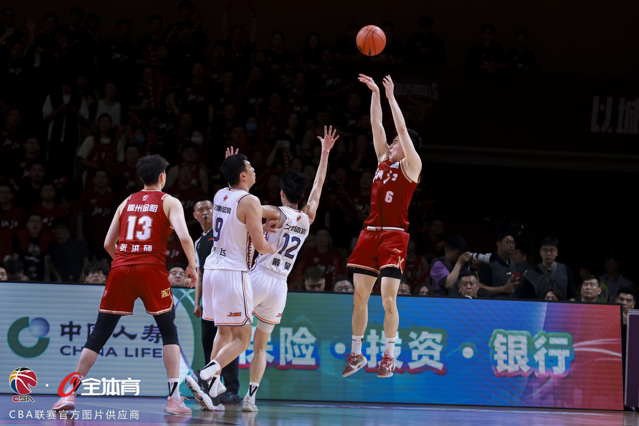 俱乐部杯-刘泽一16+9浙江胜吉林吴昌泽9+12